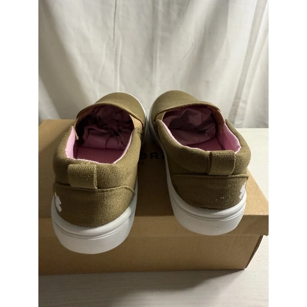 Lucky Brand Girls Slip On Shoe Size 1M New In Box